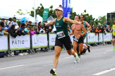 LS: Sandra Carvalho foi prata em sua categoria na Maratona Internacional de Floripa